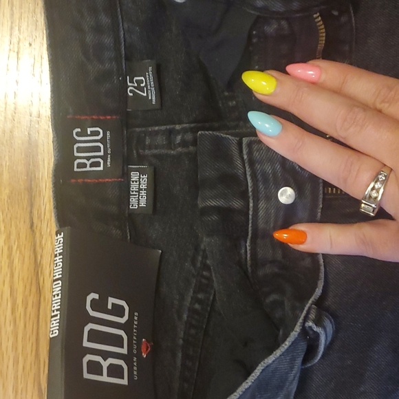 NWT Sz 25 Urban Outfitters shorts - Picture 3 of 4